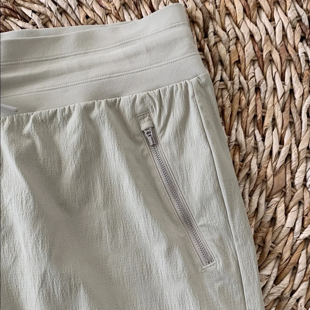 Athleta Trekkie North Jogger - Picture 12 of 16